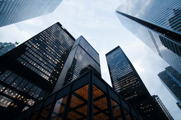 financialImg